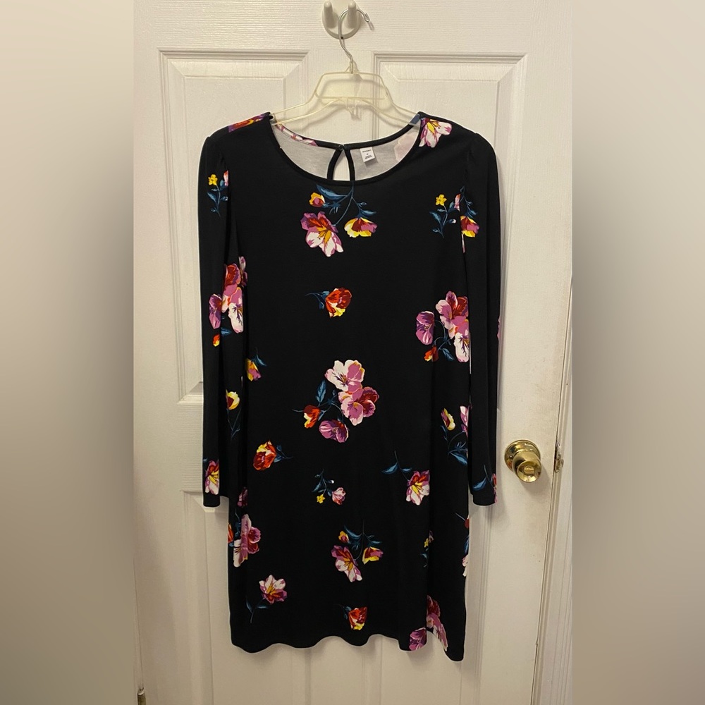 Old Navy Long sleeve black dress with bright flowers